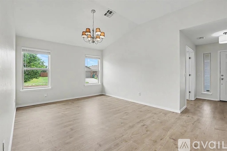 2520 NW 182nd St 3 Beds Single Family Home for Rent - Photo gallery 1