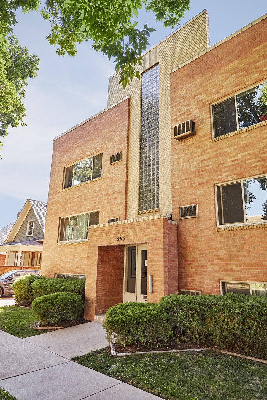 Harvey Allen Apartments in Denver, CO