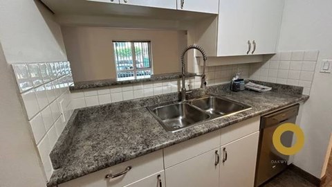 104-1835 Barclay Street 1 Apartment for Rent