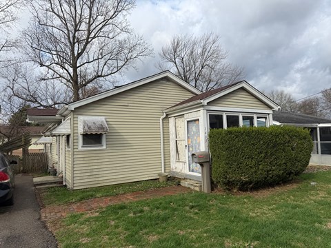 1403 Indiana Avenue 3 Beds Apartment for Rent
