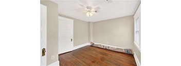 2 Bedrooms, 1 Bathroom