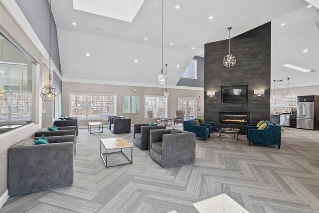 Mayfair Square Apartments