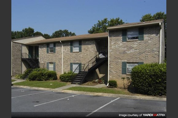 Shamrock Place Apartments 2312 Lawrenceville Hwy Decatur Ga Rentcafe