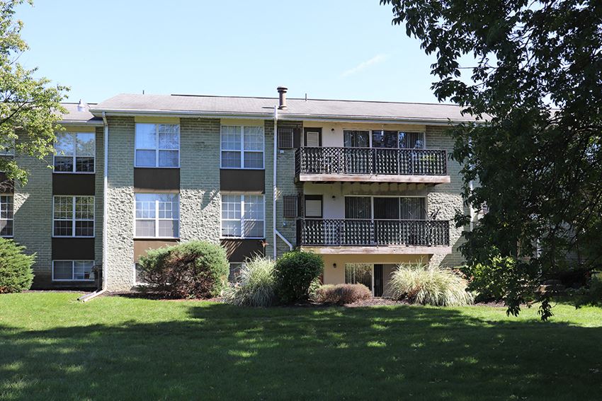 Mayfair Manor Apartments, 845 Pleasure Road, Lancaster, PA - RentCafe