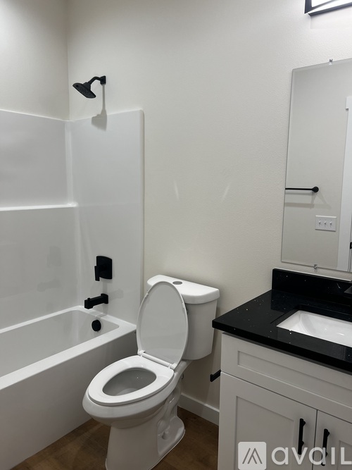 7560 McDougal Ave NE 2 Beds Condo for Rent - Photo gallery 4