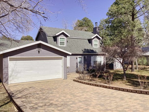 3300 West Old Linden Road 3 Beds Apartment for Rent