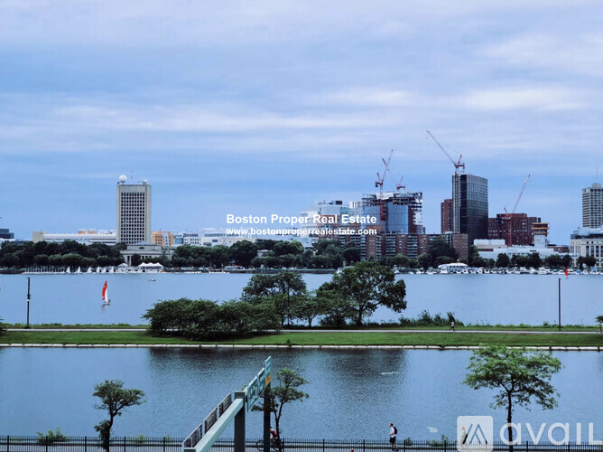 312 Beacon St Studio Apartment for Rent - Photo gallery 4