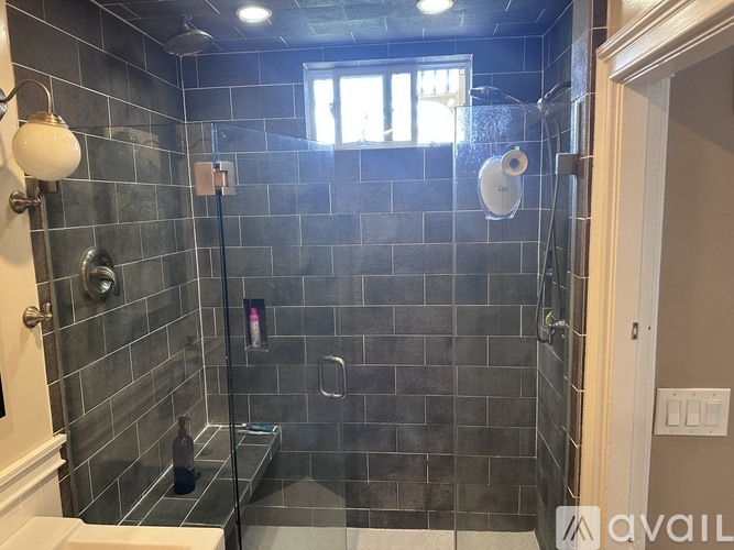 35 Hammond Street 2 Beds Single Family Home for Rent - Photo gallery 2