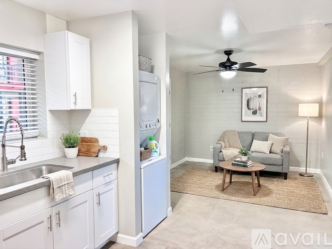 834 N 13th Ave 2 Beds Apartment for Rent - Photo gallery 3