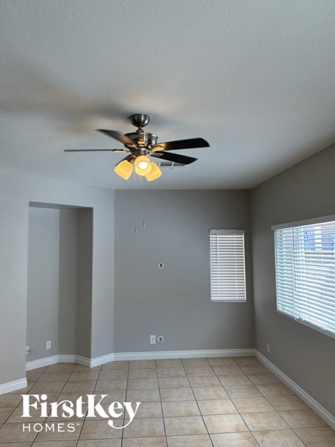 971 Whispering Grove Avenue 3 Beds Apartment for Rent