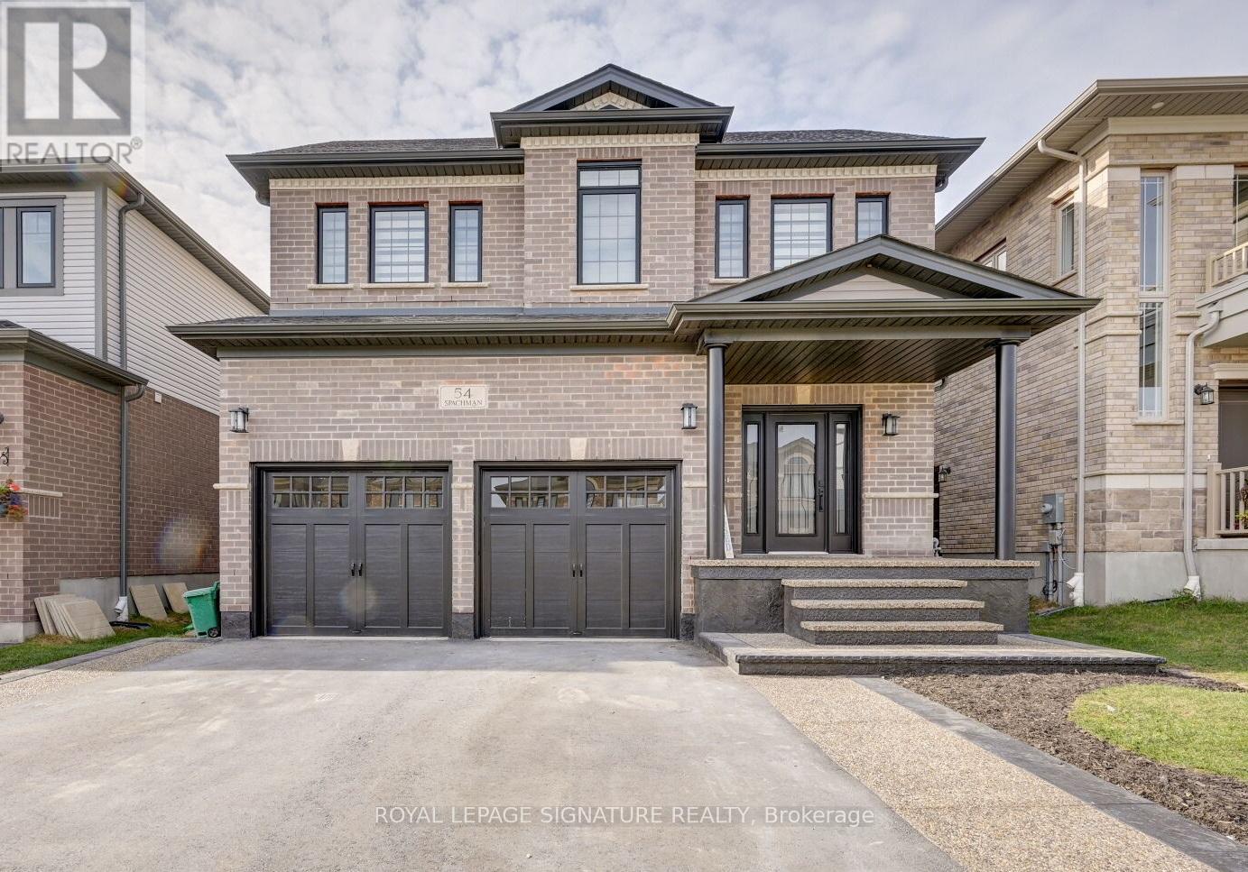 A large house with a garage is for sale in Brockage.
