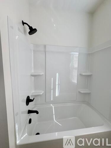 242 Pearl St 2 Beds Single Family Home for Rent - Photo gallery 3