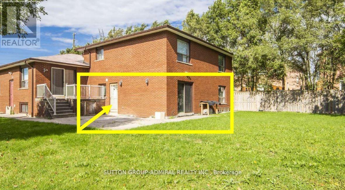 A house with a yellow rectangle around the front entrance.