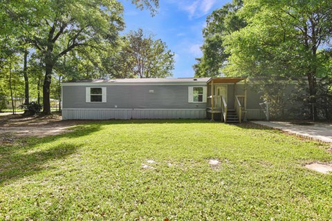 9006 Duke Street 3 Beds Apartment for Rent