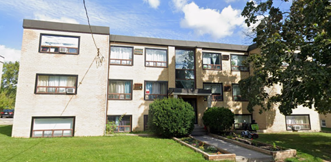 286 Saguenay Ave Studio-2 Beds Apartment for Rent
