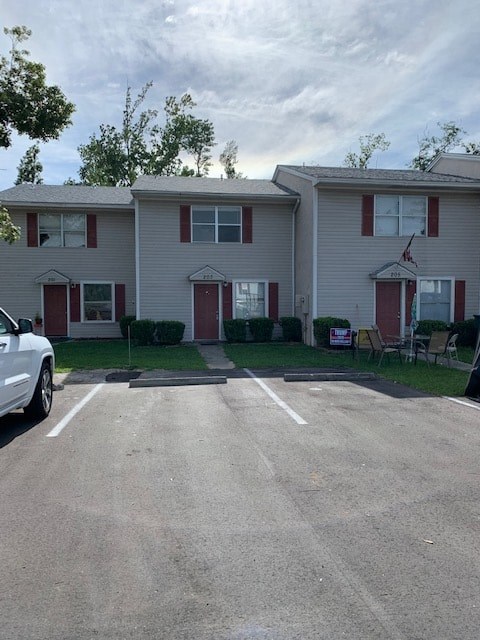 201 N Kimbrel Ave. 2 Beds Apartment for Rent
