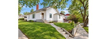 500 NE Oak Street - 4X2
