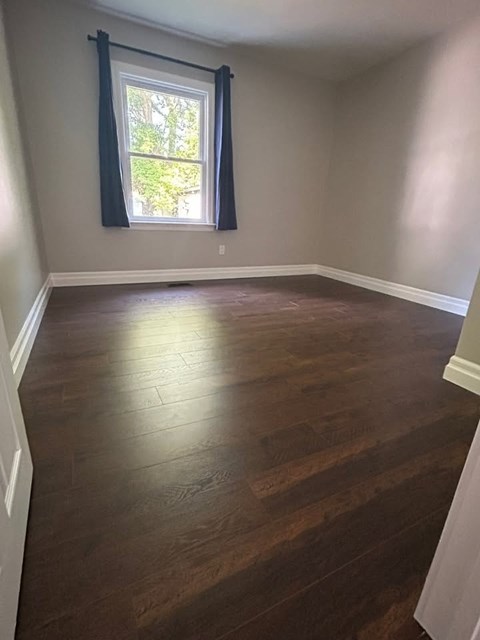 130 Foster Ave (FF) 5 Beds Apartment for Rent