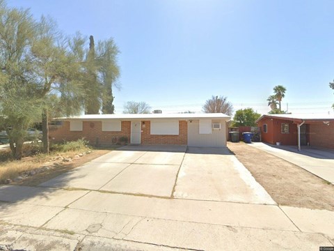 223 W Knox Dr 4 Beds Apartment for Rent