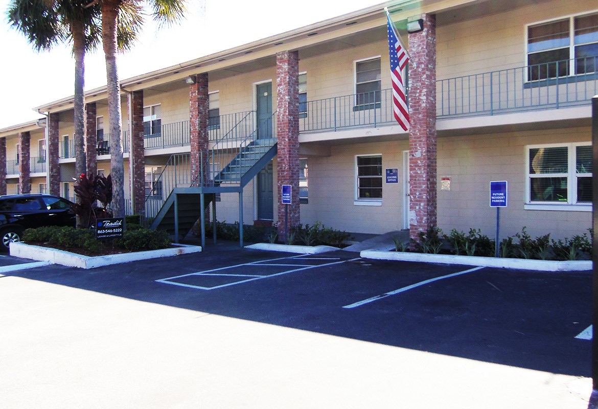 Lakeland Manor Apartments, 929 Gilmore Ave Suite 75, Lakeland, FL RENTCafé
