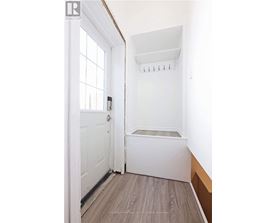 Source URL: https://ddfcdn.realtor.ca/listing/TS639104135423970000/reb82/highres/2/w12933532_3.jpg