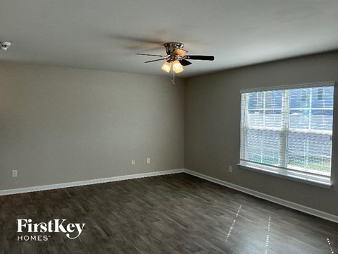6850 Keeneland Drive 4 Beds Apartment for Rent