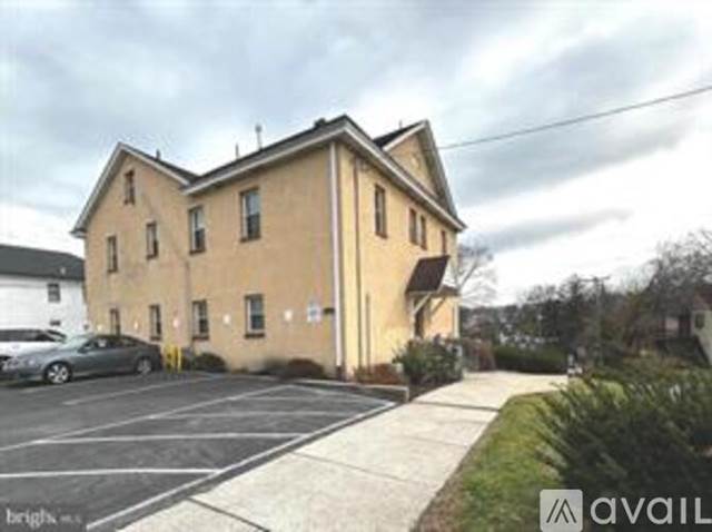 2-bedroom apartment at 615 Summit St in King of Prussia, PA