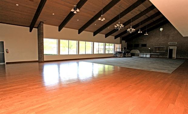 Carriage Hill Apartments, 3456 Carriage Hill Circle