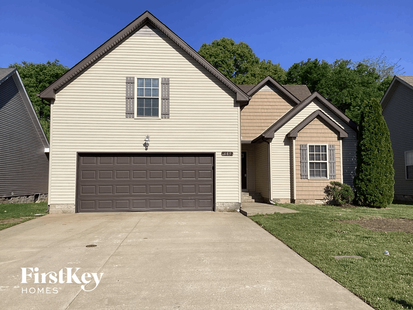 685 Fox Trail Court 3 Beds Apartment for Rent