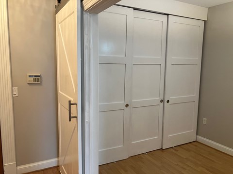 Unit 303 3 Beds Apartment for Rent
