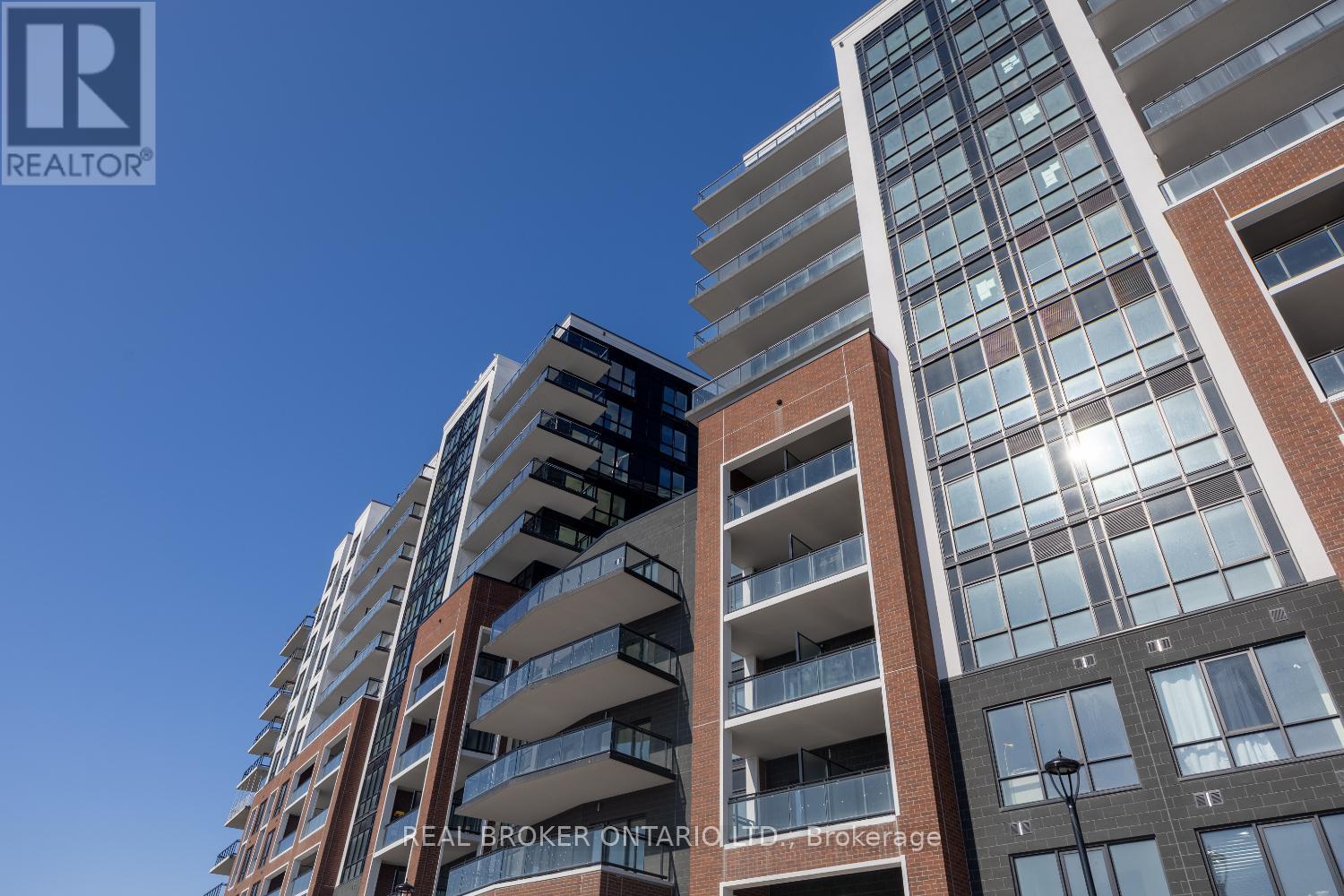 Source URL: https://ddfcdn.realtor.ca/listing/TS639104921983500000/reb88/highres/4/e12937294_2.jpg