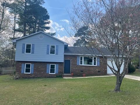 1215 Patrick Dr. 3 Beds Apartment for Rent