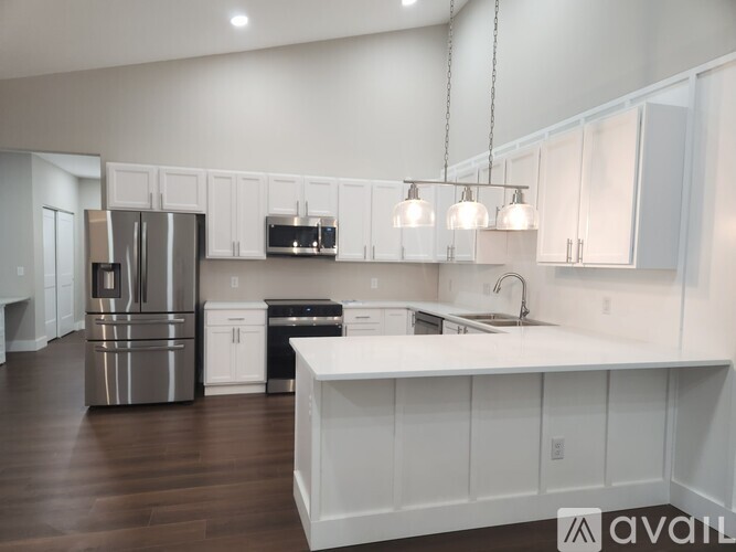 6376 W Flanders Ln 3 Beds Single Family Home for Rent - Photo gallery 5