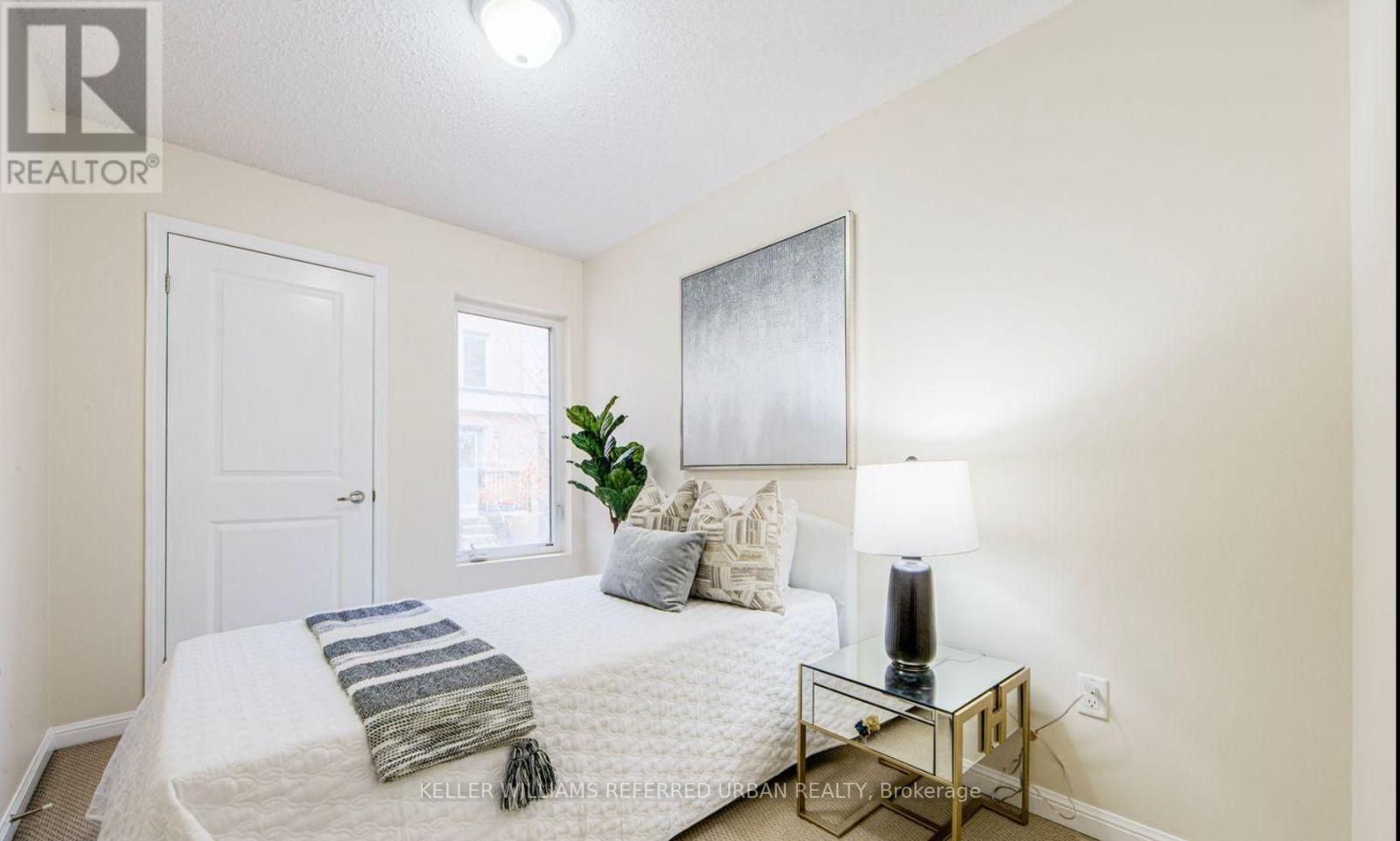 Source URL: https://ddfcdn.realtor.ca/listing/TS639112715447630000/reb82/highres/0/w12953500_5.jpg