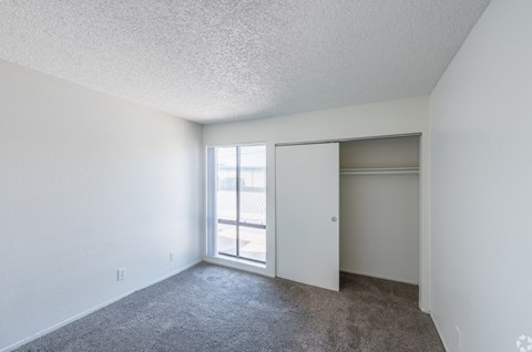 4255 Tamarus Street Studio-2 Beds Apartment for Rent
