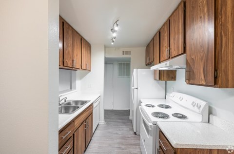 1555 E. Rochelle Ave Studio-1 Apartment for Rent