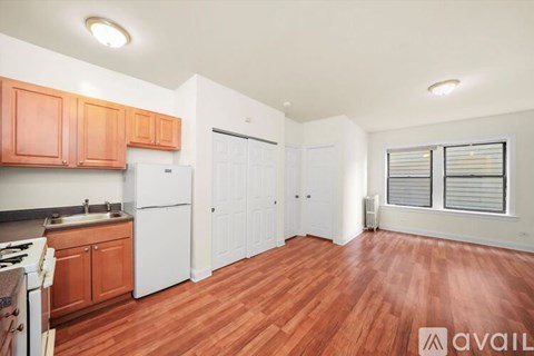 A floor plan for a one bedroom apartment at 1742 North Humboldt Boulevard, Unit 10.