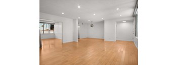 2 Bedrooms, 2.5 Bathrooms
