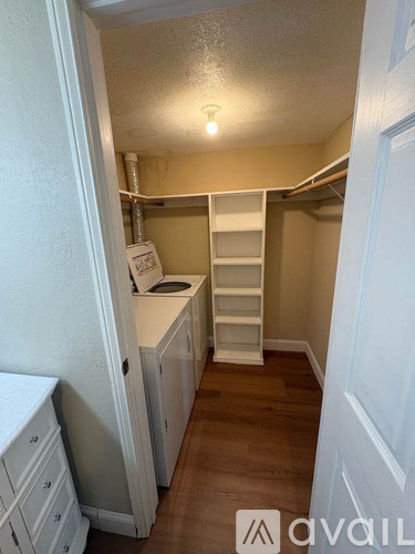 7929 Meadow Park Drive 2 Beds Condo for Rent - Photo gallery 2