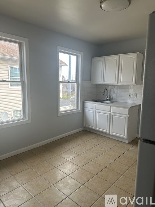 220 222 Beardsley St photo