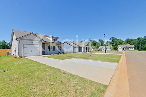 115 Silver Maple Cir 3 Beds Apartment for Rent