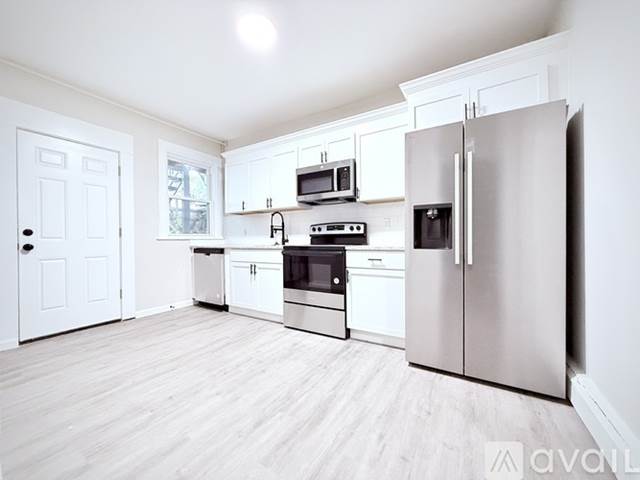39 Southfield Ave