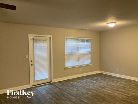 366 Courtland Court 5 Beds Apartment for Rent
