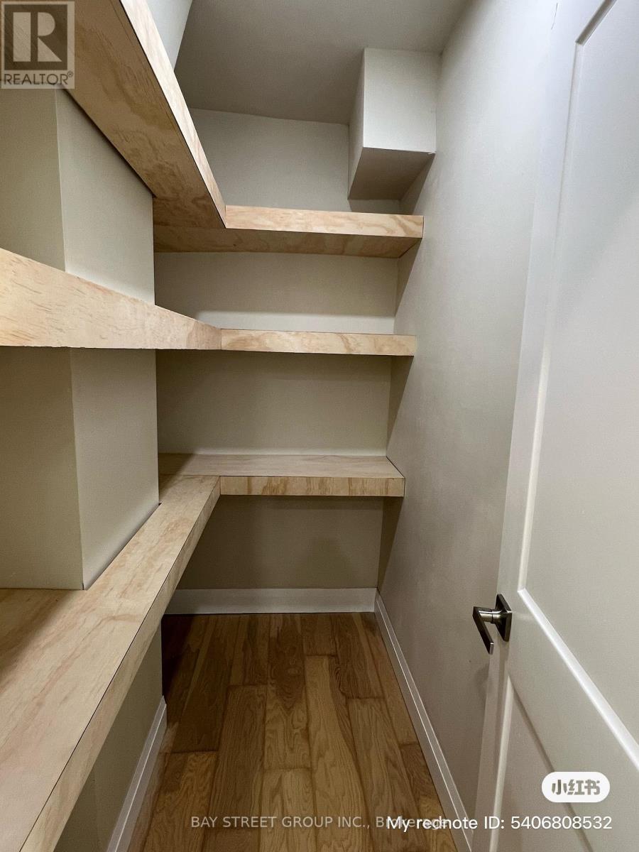 Source URL: https://ddfcdn.realtor.ca/listing/TS639083005155930000/reb82/highres/8/x12847668_5.jpg
