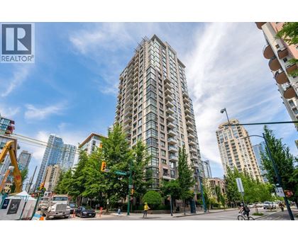 Source URL: https://ddfcdn.realtor.ca/listing/TS639112432304830000/reb89/highres/8/R3108268_1.jpg