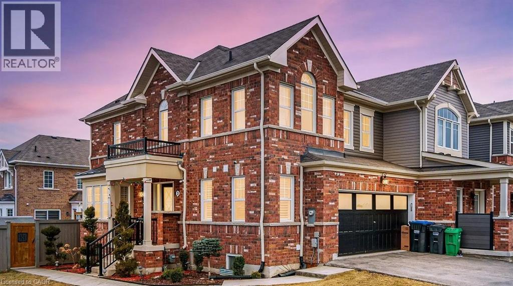 Source URL: https://ddfcdn.realtor.ca/listing/TS639112440442530000/reb14/highres/4/40818634_1.jpg