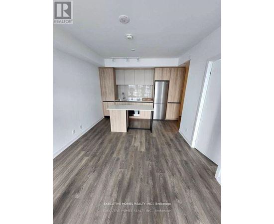 Source URL: https://ddfcdn.realtor.ca/listing/TS639112453053270000/reb82/highres/4/n12970494_4.jpg