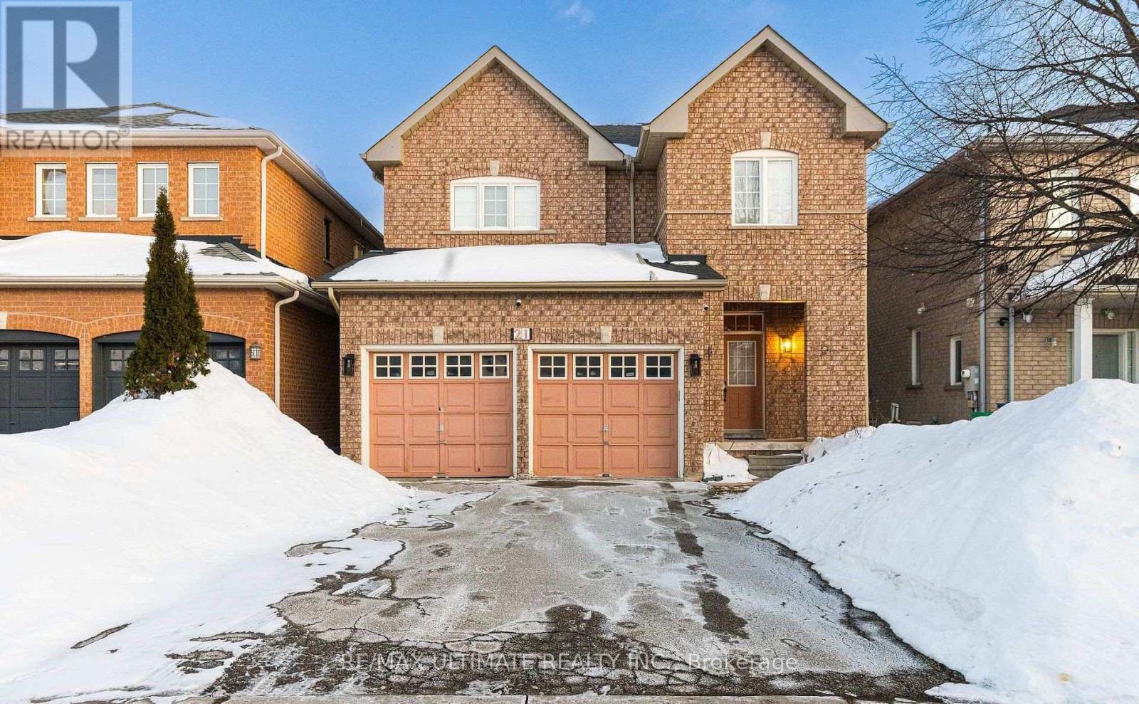 Source URL: https://ddfcdn.realtor.ca/listing/TS639112456157830000/reb82/highres/4/w12970244_1.jpg