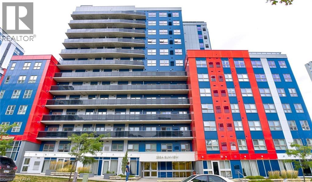 Source URL: https://ddfcdn.realtor.ca/listing/TS639112496454700000/reb14/highres/9/40818629_1.jpg