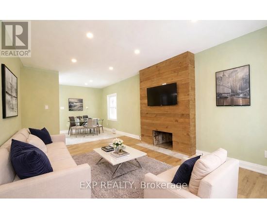 Source URL: https://ddfcdn.realtor.ca/listing/TS639112458329900000/reb82/highres/6/x12970436_1.jpg